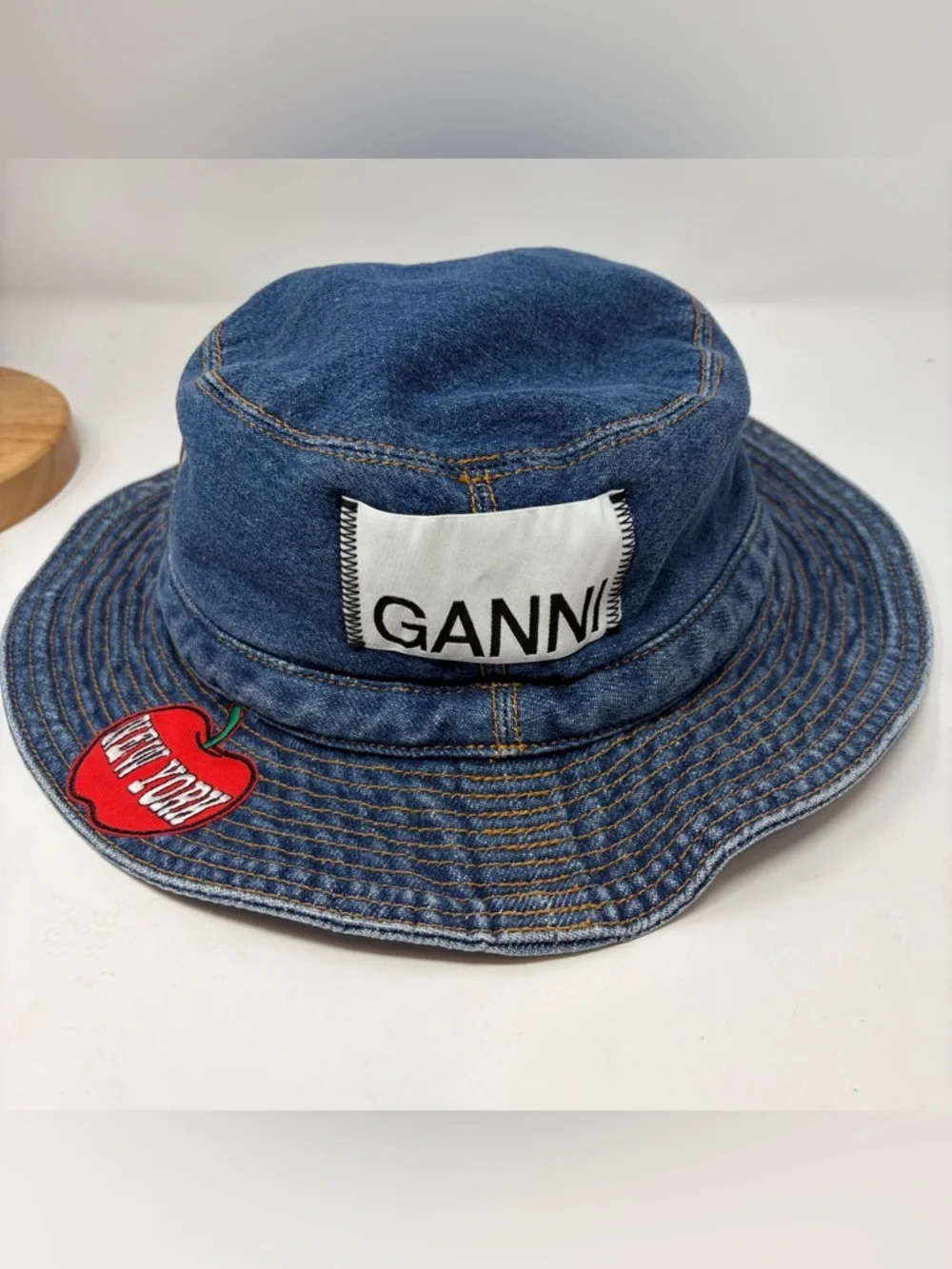 GANNI Denim‎ Bucket Hat Patch Logo New York Apple Blue